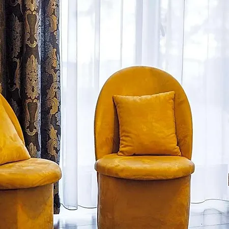 Gold Bed and Breakfast 3*