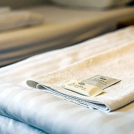 Gold Bed and Breakfast 3*