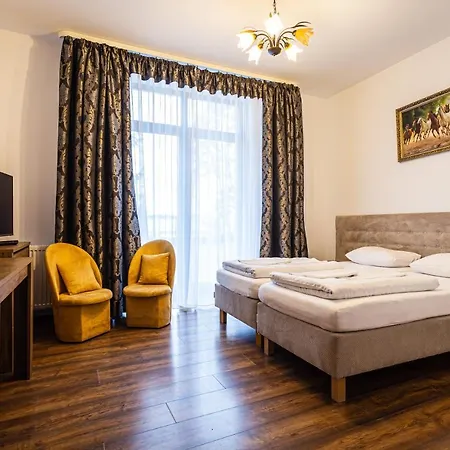 Gold Bed & Breakfast 3*