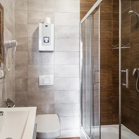Bed and Breakfast Gold 3*